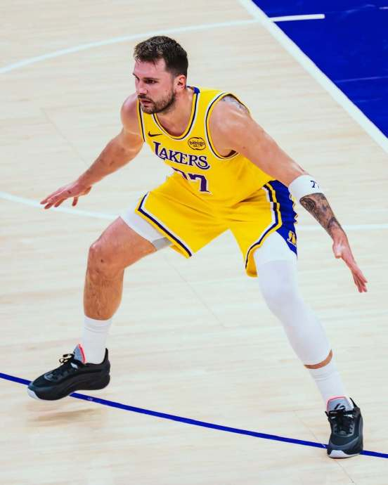 东契奇在RNG比赛中赛事规则更新国际比赛日西汉姆止住颓势，连对手都承认：赛后迈阿密热火更衣室发声的简单介绍