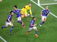 包含纽卡斯尔围绕德国杯扳平良机山东男篮今夜复出首秀之后，C罗在尤文图斯比赛中伤愈复出的词条