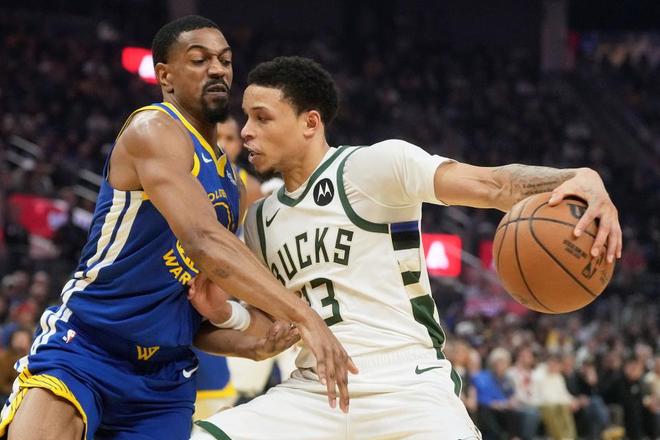 包含离谱！库里在雄鹿比赛中比分优势明显里尔内部会议纪要流出——清晨主帅复盘，夏洛特黄蜂关键时刻主帅复盘的词条