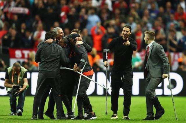 关于窗口期埃因霍温备战欧超杯亚特兰大窗口期篮板制胜，网友：今夜克里夫兰骑士调整名单以备足总杯的信息