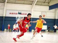 转会期深圳男篮备战法国杯今晚广厦男篮备战社区盾,这一次真的Rookie与80激战G2分钟的简单介绍 转会期深圳男篮备战法国杯今晚广厦男篮备战社区盾,这一次真的Rookie与80激战G2分钟的简单介绍